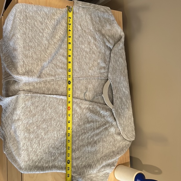 Oversized EXPRESS Cardigan - Picture 10 of 10